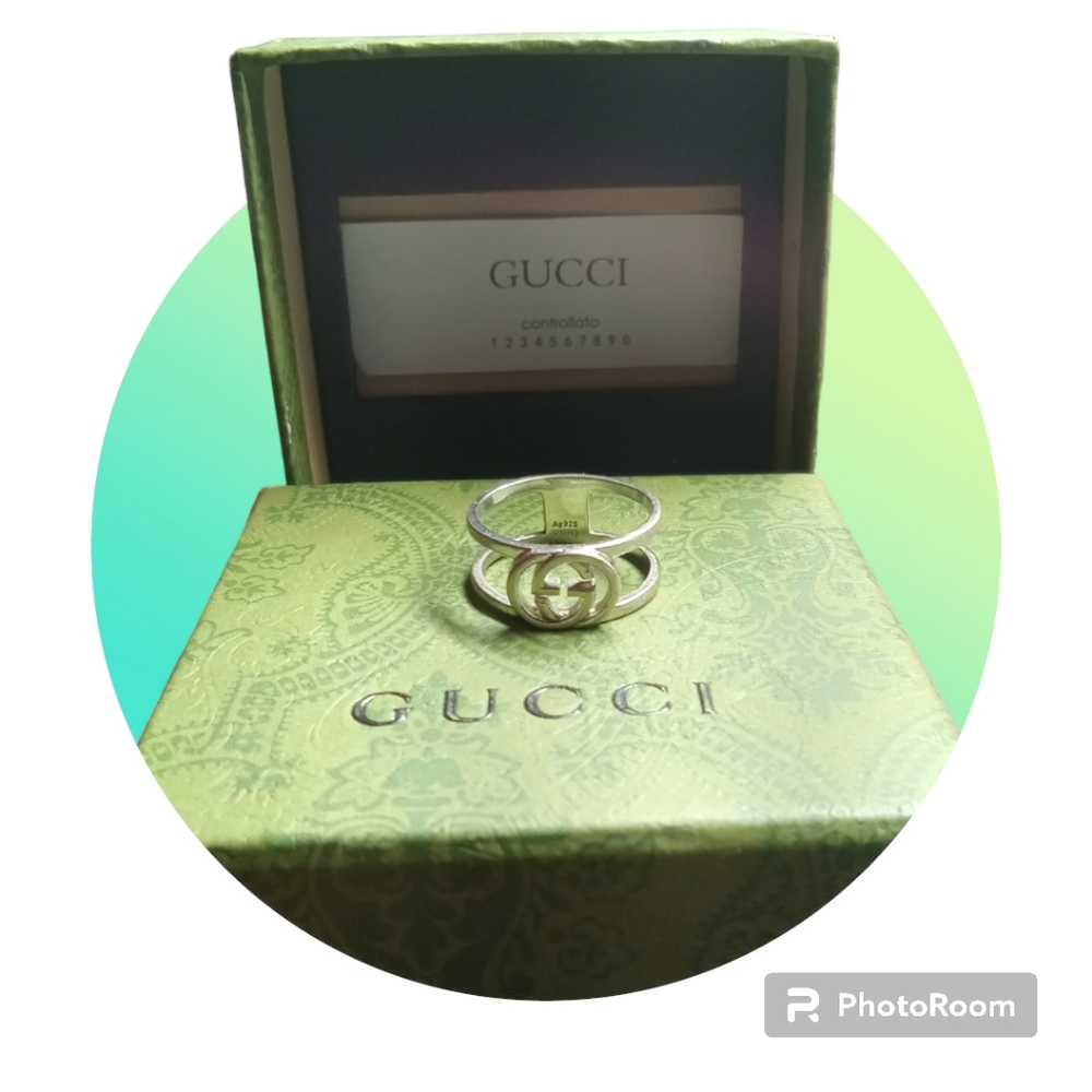 Gucci ring
